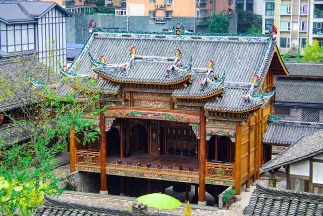 万里长江第一城，何处最“宜宾”？501的答案藏着千年烟火与团圆味