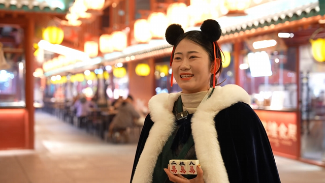 灯海织锦绣 银票迎新年—— 敦煌灯会邀您共赴跨年之约