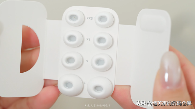 降噪更强 AirPods Pro3体验 国产耳机有一个能打的吗？