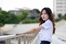 女性“花心”现象研究：挑战刻板印象，探寻情感复杂性图片