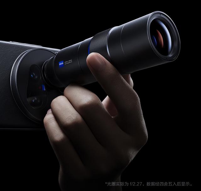 敢比拼微单不是没原因的！DXO给出vivo X200 Ultra得分，排名第二