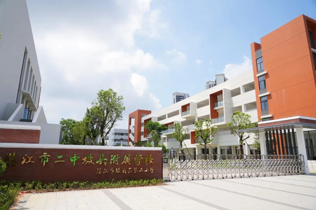 湛江湾C位出道！坡头这个片区尽览湛江地标