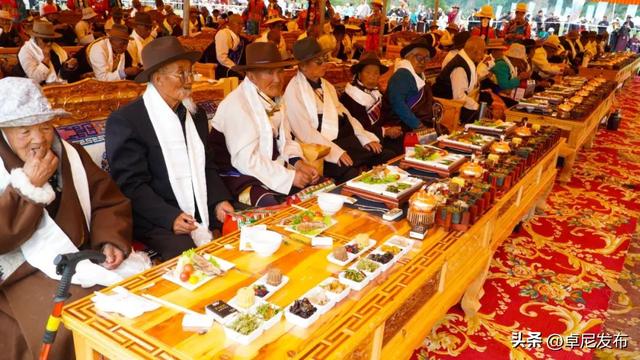 在江迭公路上，探秘百岁老人的长寿密码