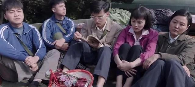 河南安阳火车站卖烟小伙被抓	，审讯后暴露身份惊动全军，他是谁？