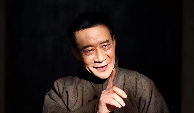 知名演员张艺洋已枪毙！中国娱乐圈首例，倪大红、李雪健被牵连