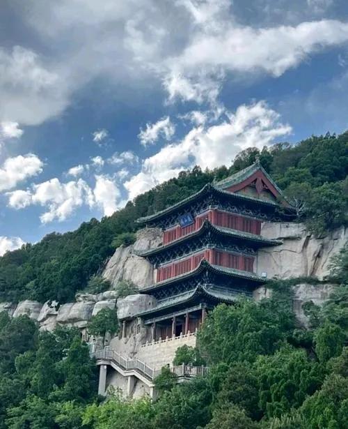 山西太原旅游攻略：探索晋地文化与自然奇观的完美之旅