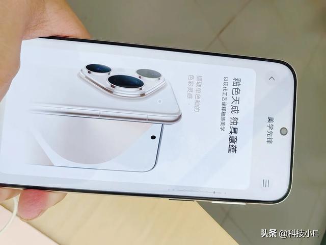 华为逐渐妥协，Pura80Pro暴降1610元，麒麟9020+1英寸主摄+512GB