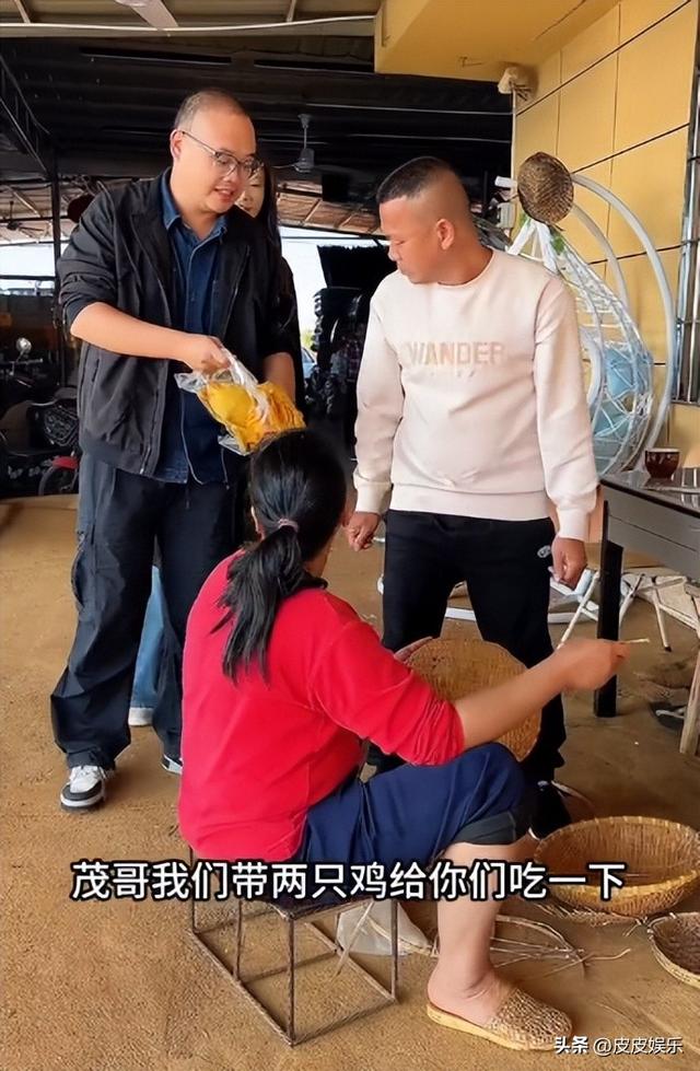 吃相太难看?全红婵刚归队全父用就冠军名号赚钱,担心的事还是发生