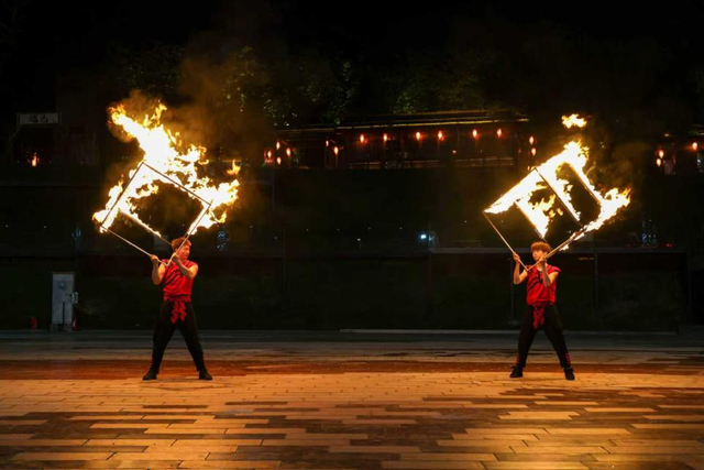 11月又放7天，去西昌感受节日氛围，周末就能往返