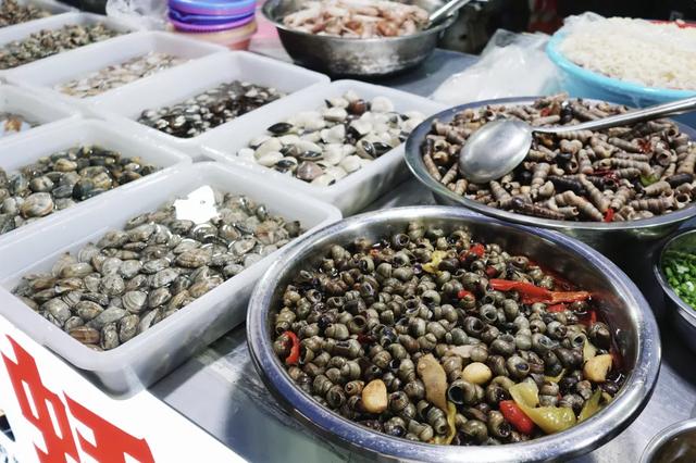 大海沙滩已经美成这样了，怎么饭还能那么好吃啊