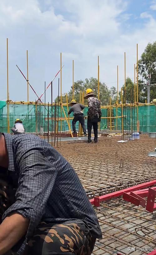 各有目的！全红婵家别墅正式封顶，令人不适的事发生，还不止一件