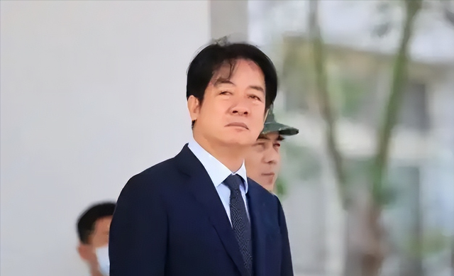 两岸再突发重大事情，蒋万安还没坐飞机来陆，国台办发出一个警告