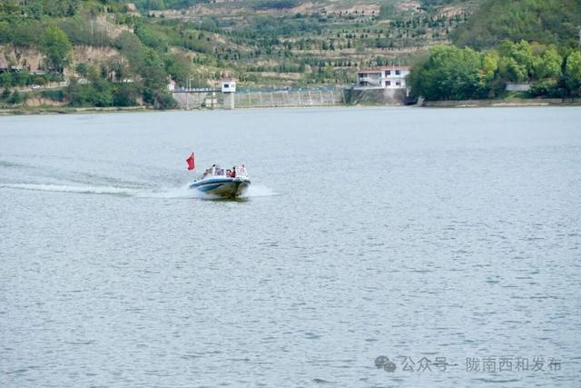 晚霞湖景区国庆客流迎高峰 乞巧文化成打卡热点