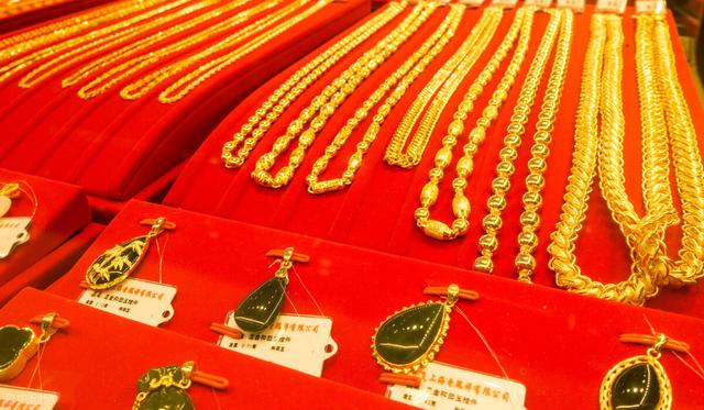 黄金价格高位波动，已有多人踩坑亏损，3个方法就能规避风险