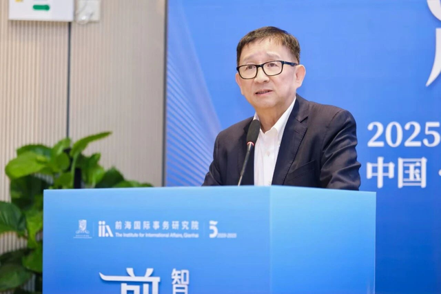 学者：西方对华敌意源于东升西降趋势