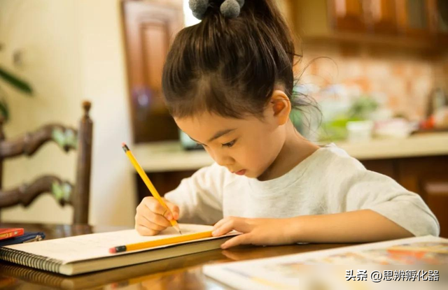 小学阶段，把这5个规定定死了，孩子的成绩会越来越好