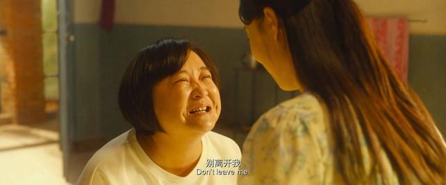 退出春晚解散公司，被“综艺”开除	，44岁贾玲近况曝光，面相变了