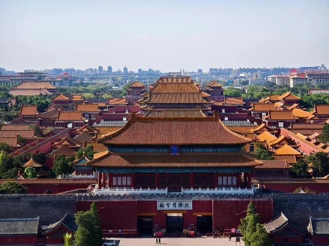 北京故宫价值几何？如果想买下来，全球富豪的财产加一起够买吗？