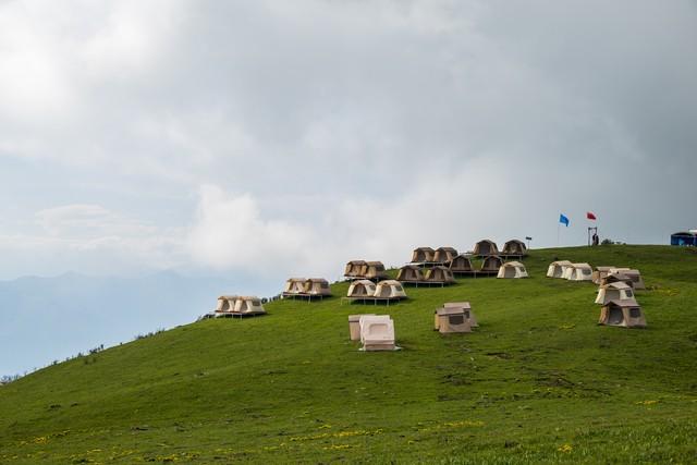 自驾找免费露营地难？2个APP实测：精准定位能看差评，亲测避坑！