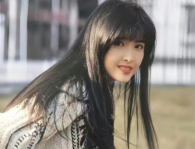 被戴8次绿帽子，3次抓现行，这就是我们"玉女"守卫的爱情
