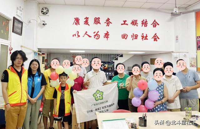 “气球摩天轮”科学活动，动手体验科学奥秘！