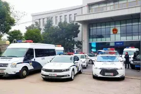 不用法院执行局，你可自己提起拒执罪程序。图片