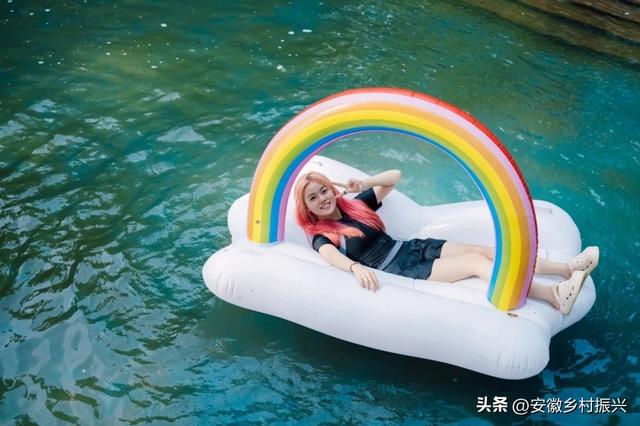 安徽休宁：齐云山打造“微景观” 引燃文旅热潮