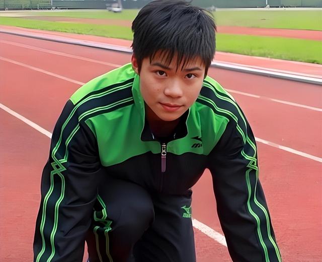 全红婵也没想到，香港火灾后	，院长苏炳添凭一举动实现口碑暴增