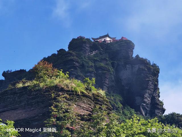 登完泰山又去登梵净山，感觉登山难度不在一个等级