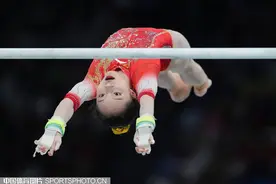 巴黎奥运| 中国队获得体操女团第六！美国队摘金图片