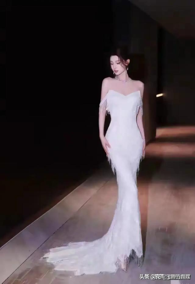 厦门一超模，177cm身高 50公斤体重	，瘦而有料，造型惊艳所有人