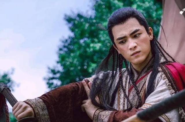 难怪郭靖的三个孩子都不像他，黄药师心知肚明，却无颜为黄蓉辩解