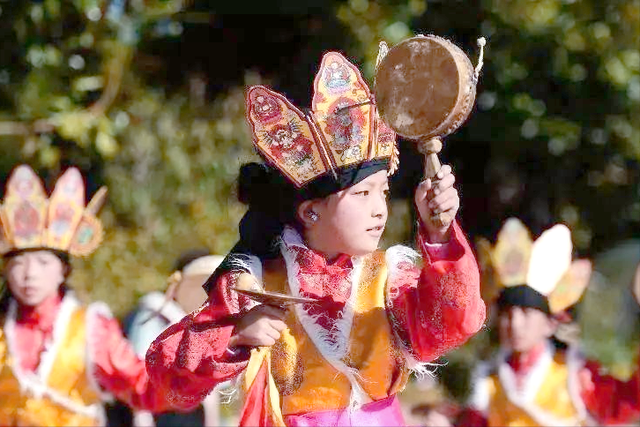 四川木里县：与世隔绝的村庄里，竟有近半数人家实行一妻多夫制？