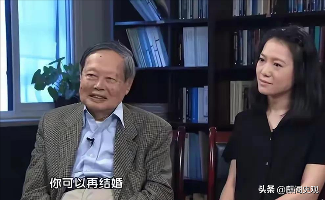 49岁无儿无女的翁帆，以后的生活早被杨振宁安排好了