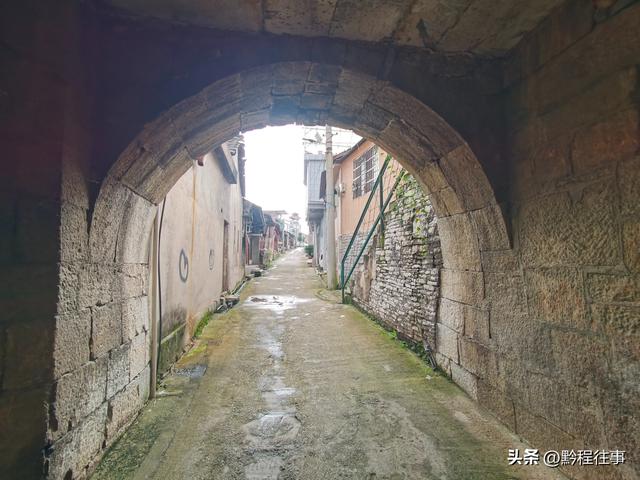 寻找一片僧人墓地，佛门高僧竟然最后落得尸骸无存