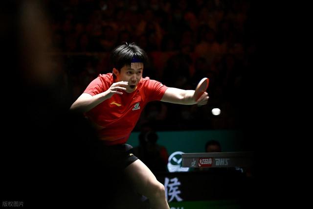 乒乓混团世界杯：中国8-0韩国