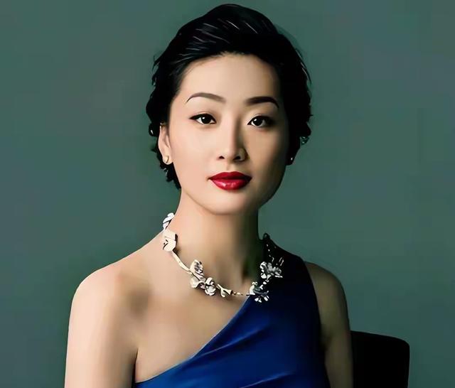 宗馥莉把亲叔整没电了。这出商界大戏可比电视剧带劲。