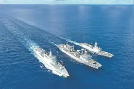 3次强闯仙宾礁全被拦下，菲方改空投，不到24小时，解放军上场了图片