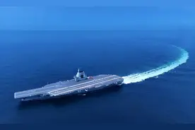 福建舰未服役就初具威慑力，不断老化的舰艇，已成美海军最大心病图片