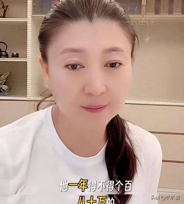 人狂必有祸！这次被何庆魁骂白眼狼的闫学晶，狐狸尾巴藏不住了