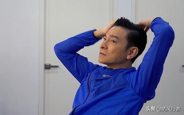 刘德华演唱会抖音独家播出，一代天王传奇故事