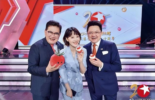 讨好大佬、陪睡上位、遭央视开除，被传与小尼结婚的她如今怎样了