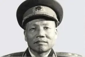 1955年9月64军师职以上干部授衔中将、少将、大校与上校图片