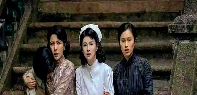 沉默的荣耀：唯一全身而退的潜伏者	，竟是装傻充愣的吴家女佣