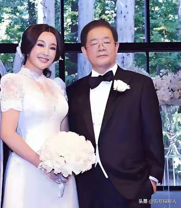 钱再多有什么用？75岁的“风流妖精”刘晓庆，已经走上另一条道路