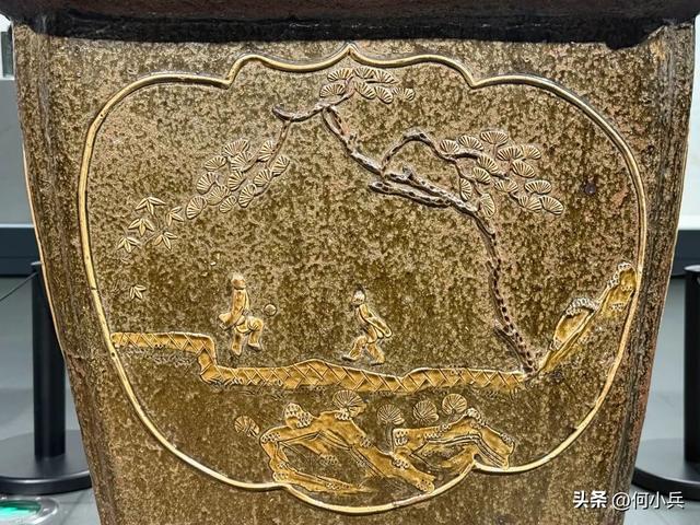 当苏超话题遇上古代蹴鞠 宜兴这只陶缸成博物馆“顶流”