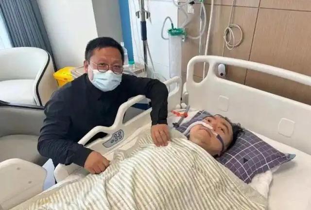 十亿能换来一命？47岁蔡磊与渐冻症抗争6年后，近况大不一样！