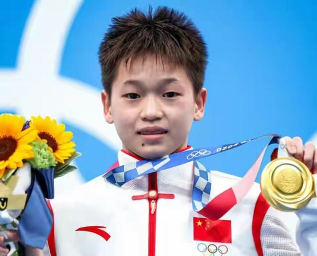 不愧是全红婵！全运会后干了两件大事，难怪成龙这样评价她