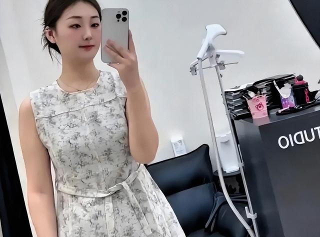 朱小伟做梦都没有想到，离婚四年后，陈亚男依旧不肯放过自己