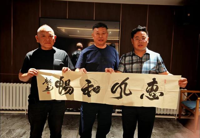 著名文化学者张龙哈尔滨打卡，邀客共品龙江风情